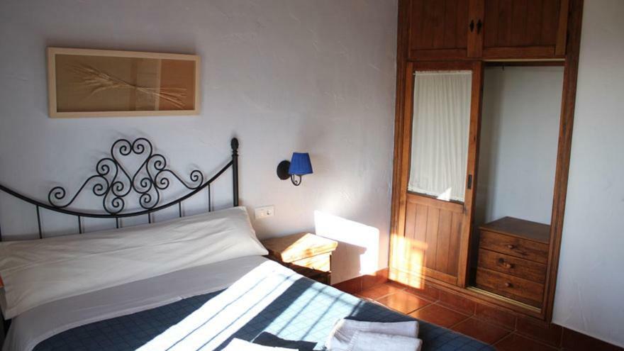 Casas Rurales Cortijo La Canada Estepa Exterior photo